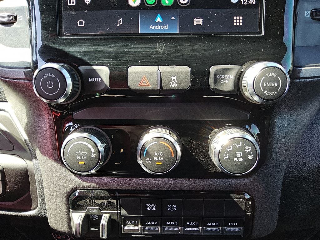 2026 RAM Ram 3500 Chassis Cab RAM 3500 TRADESMAN CREW CAB CHASSIS 4X4 60' CA