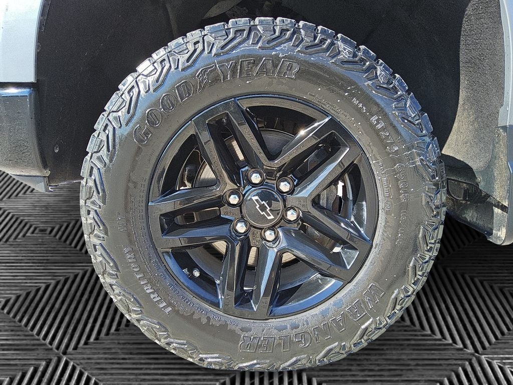 2023 Chevrolet Silverado 1500 4WD Crew Cab Short Bed Custom Trail Boss