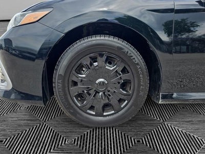 2022 Toyota Camry LE Hybrid