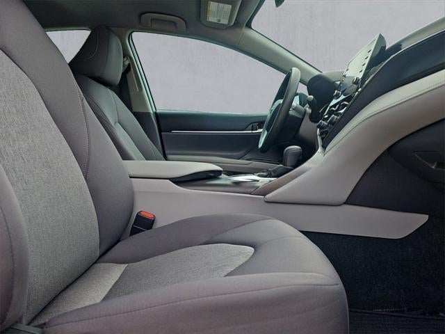 2022 Toyota Camry LE Hybrid