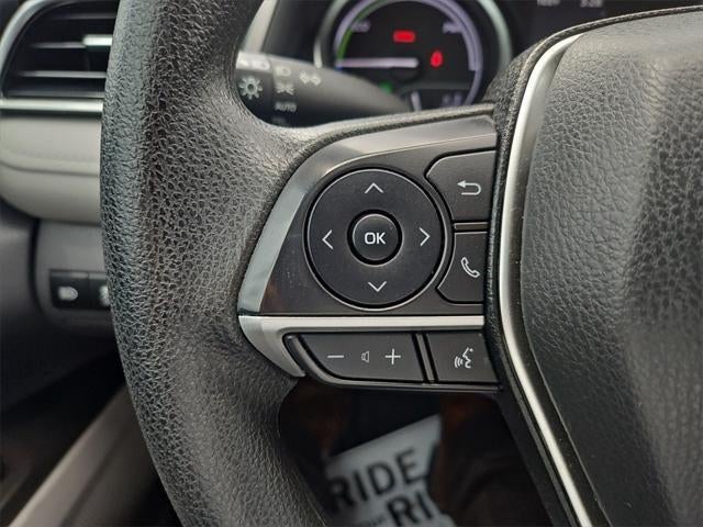 2022 Toyota Camry LE Hybrid