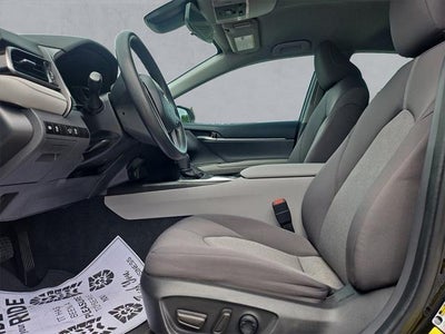 2022 Toyota Camry LE Hybrid