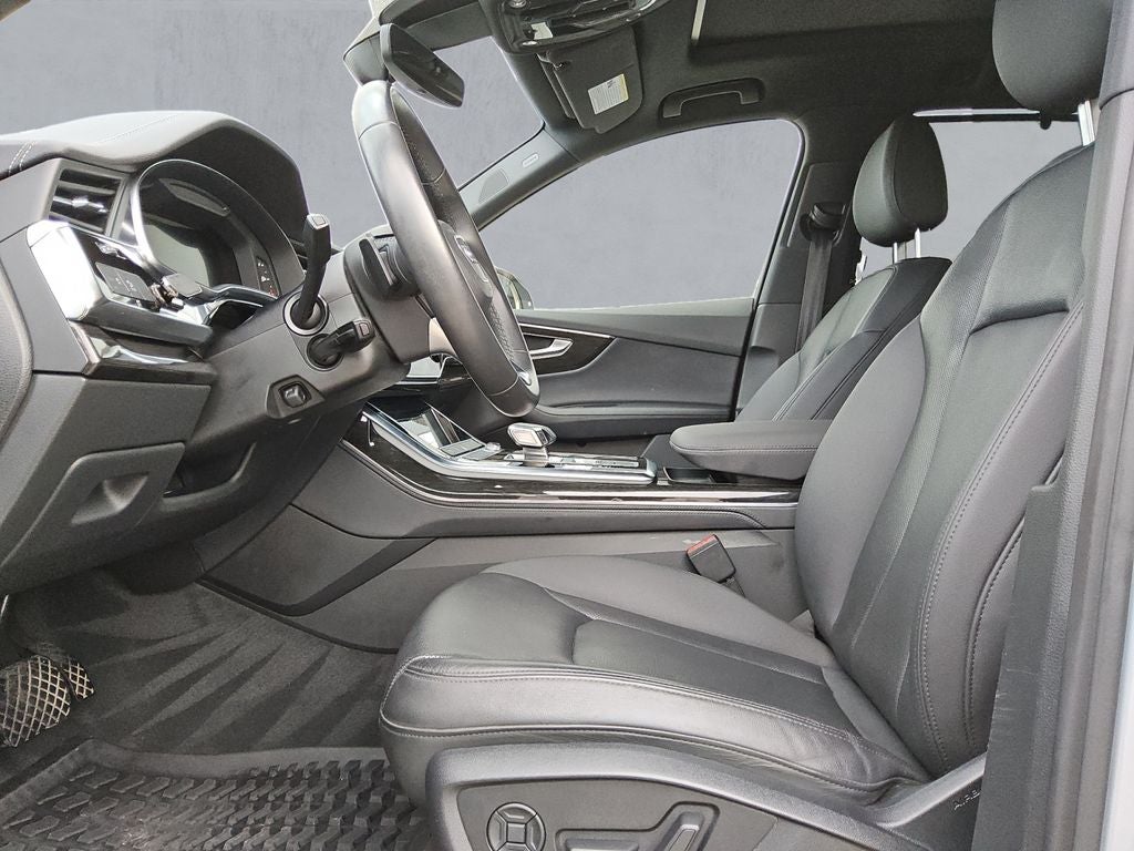 2023 Audi Q7 Premium Plus 55 TFSI quattro Tiptronic
