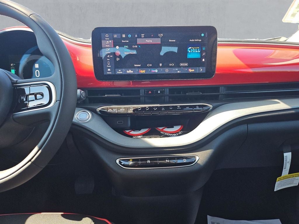 2024 FIAT 500e INSPI(RED) FWD