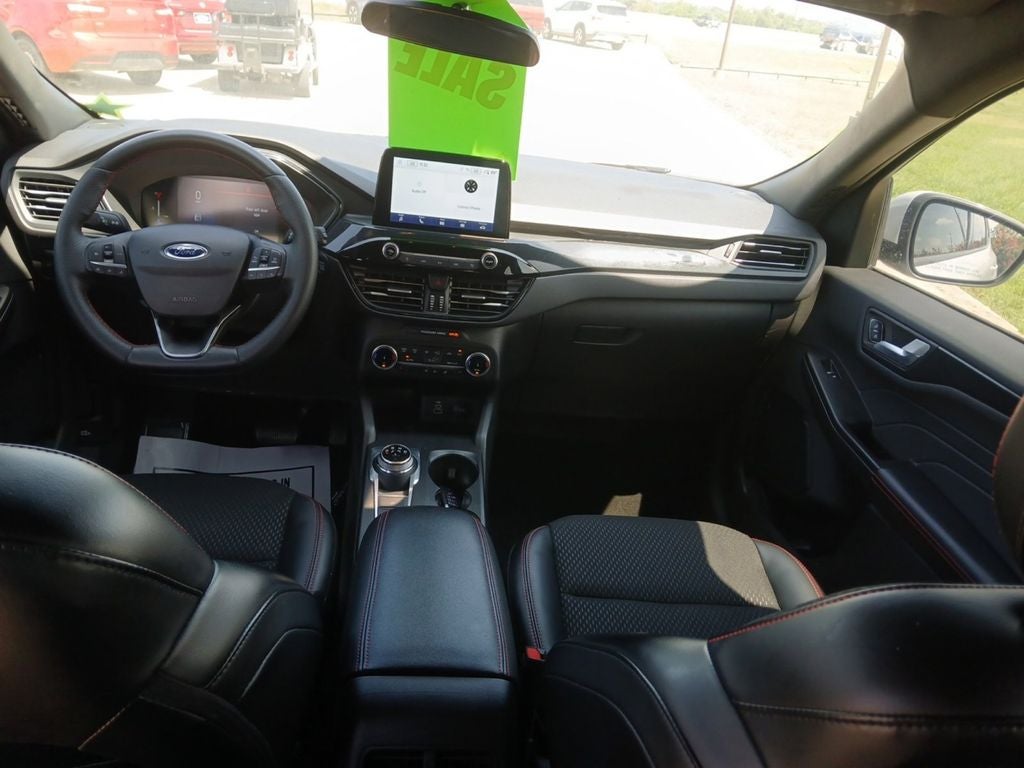 2025 Ford Escape ST-Line Select