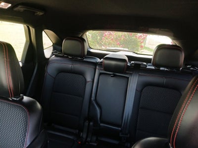 2025 Ford Escape ST-Line Select