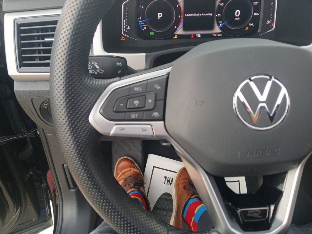 2023 Volkswagen Atlas Cross Sport 3.6L V6 SEL R-Line