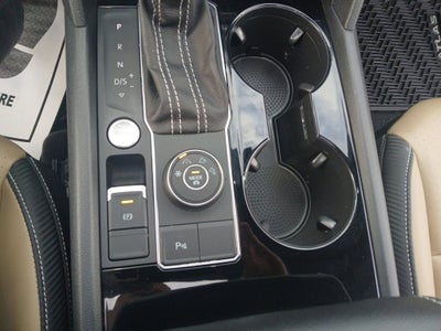 2023 Volkswagen Atlas Cross Sport 3.6L V6 SEL R-Line