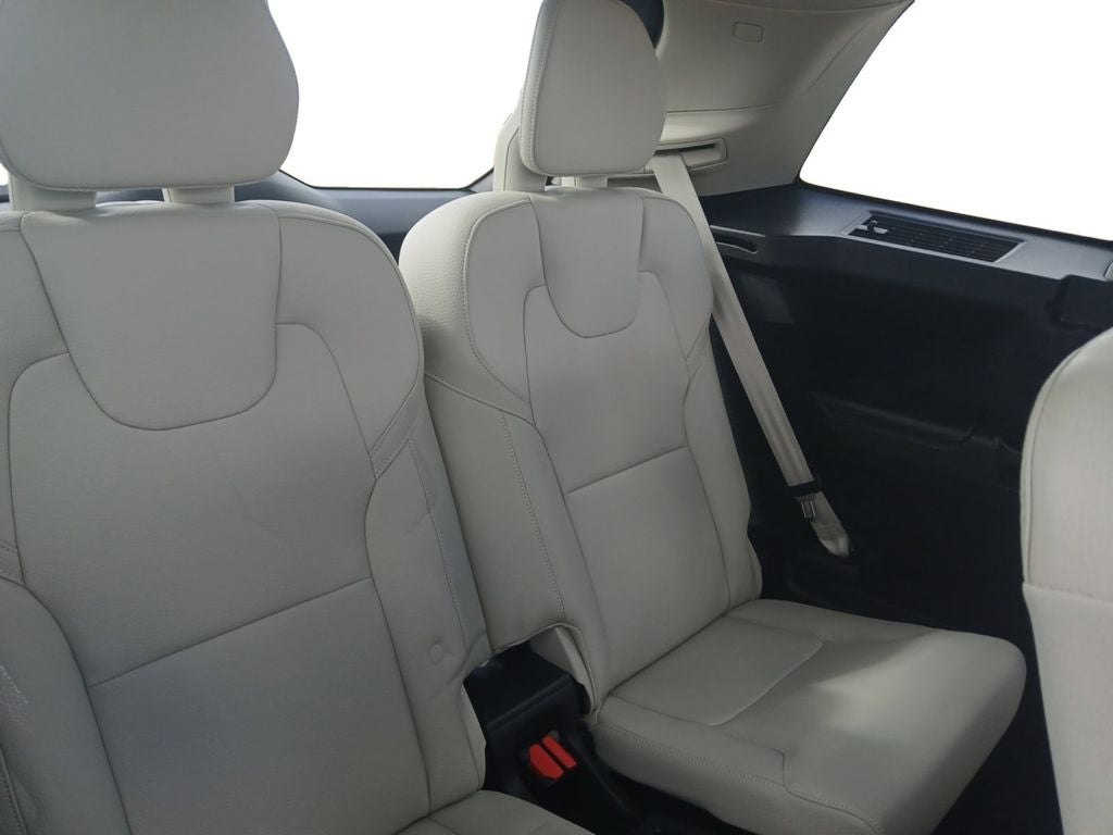 2019 Volvo XC90 T5 Momentum