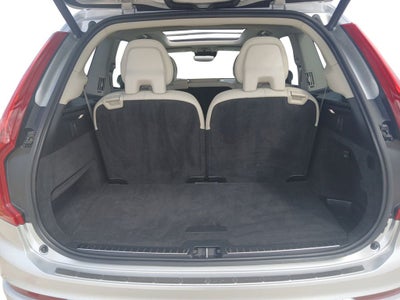 2019 Volvo XC90 T5 Momentum