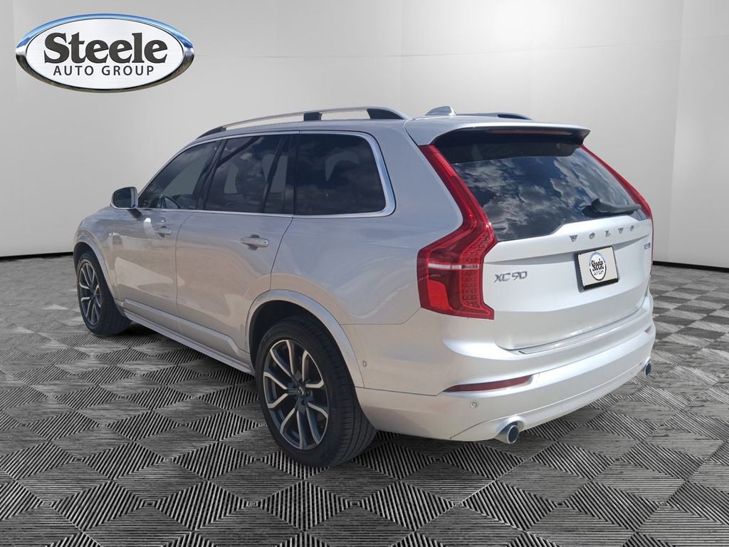 2019 Volvo XC90 T5 Momentum