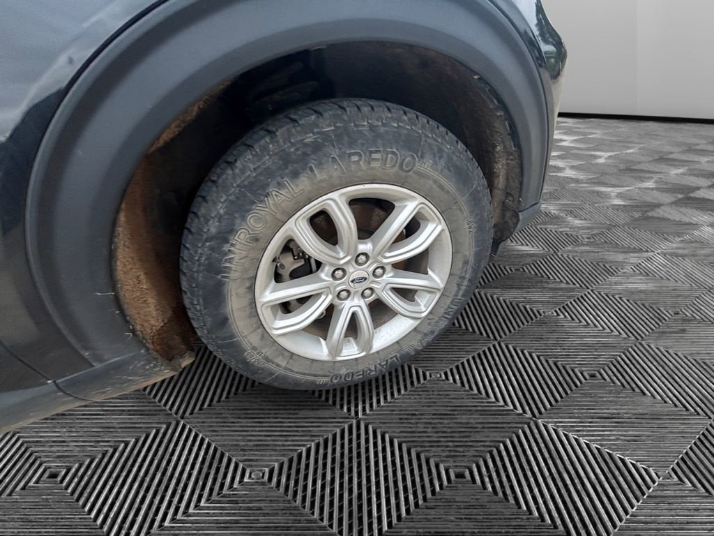 2021 Ford Explorer Base