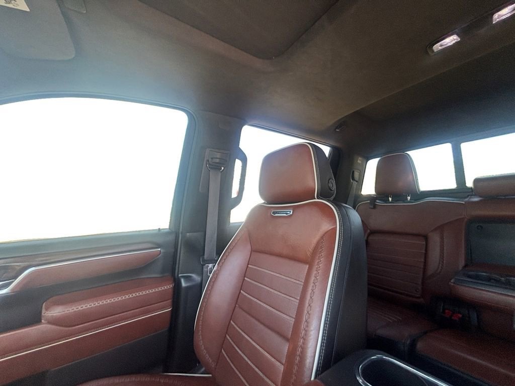 2024 GMC Sierra 3500 HD Denali Ultimate DRW
