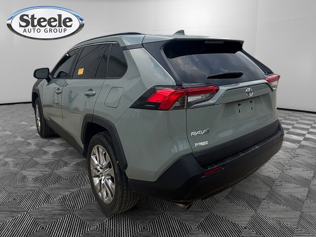 2020 Toyota RAV4 XLE Premium