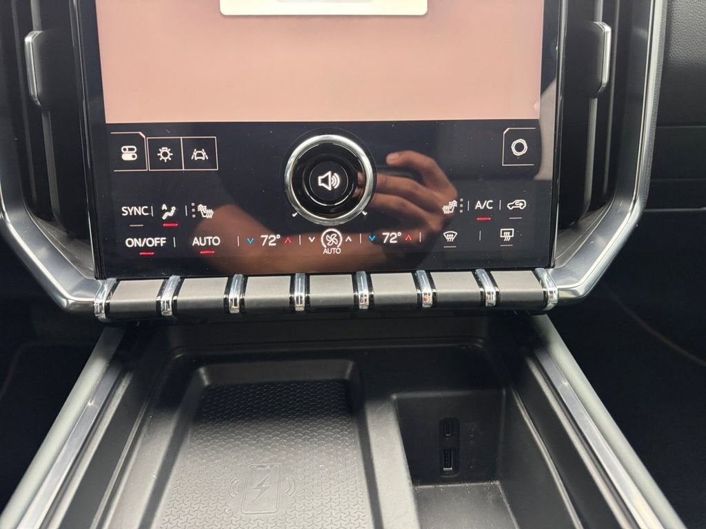 2024 GMC Acadia AT4