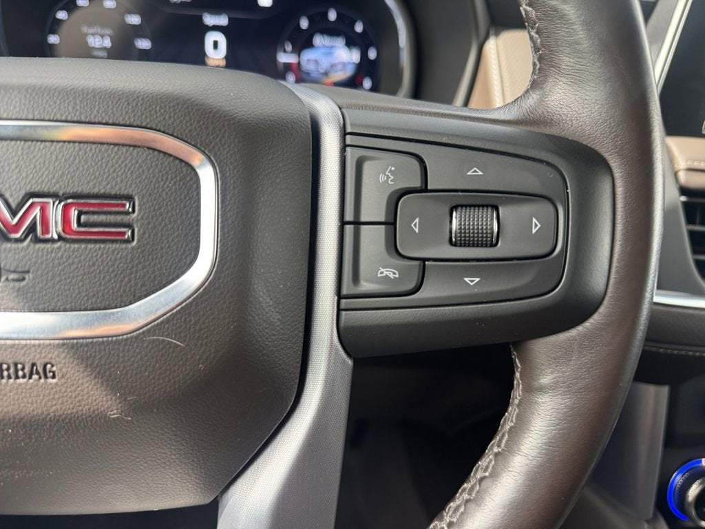 2022 GMC Yukon SLT