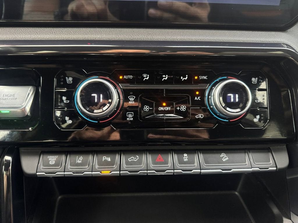 2024 GMC Sierra 3500 HD AT4