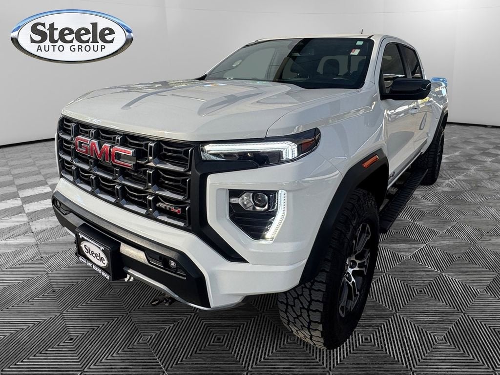 2024 GMC Canyon AT4