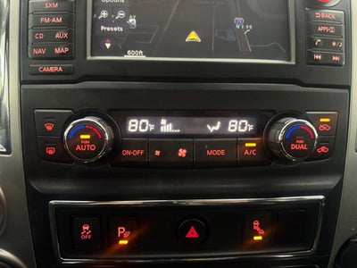 2017 Nissan Titan XD SV