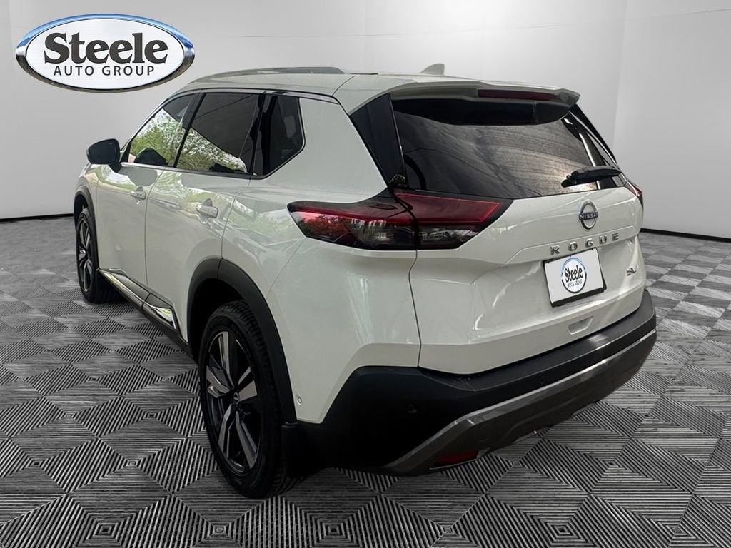 2023 Nissan Rogue SL FWD
