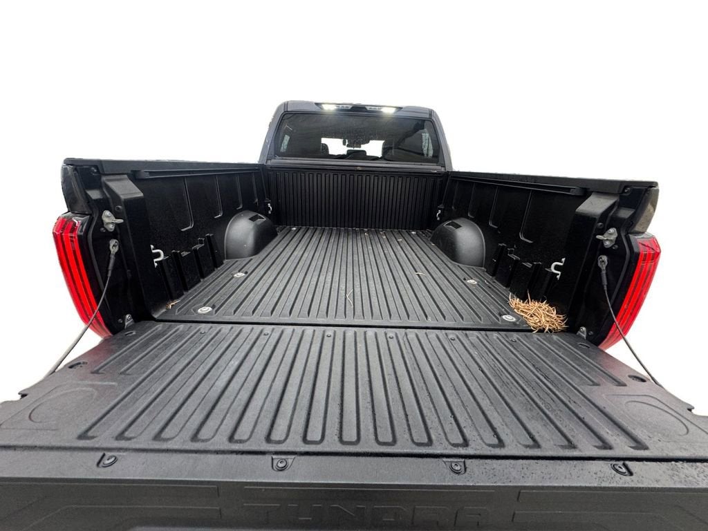 2023 Toyota Tundra 4WD SR5