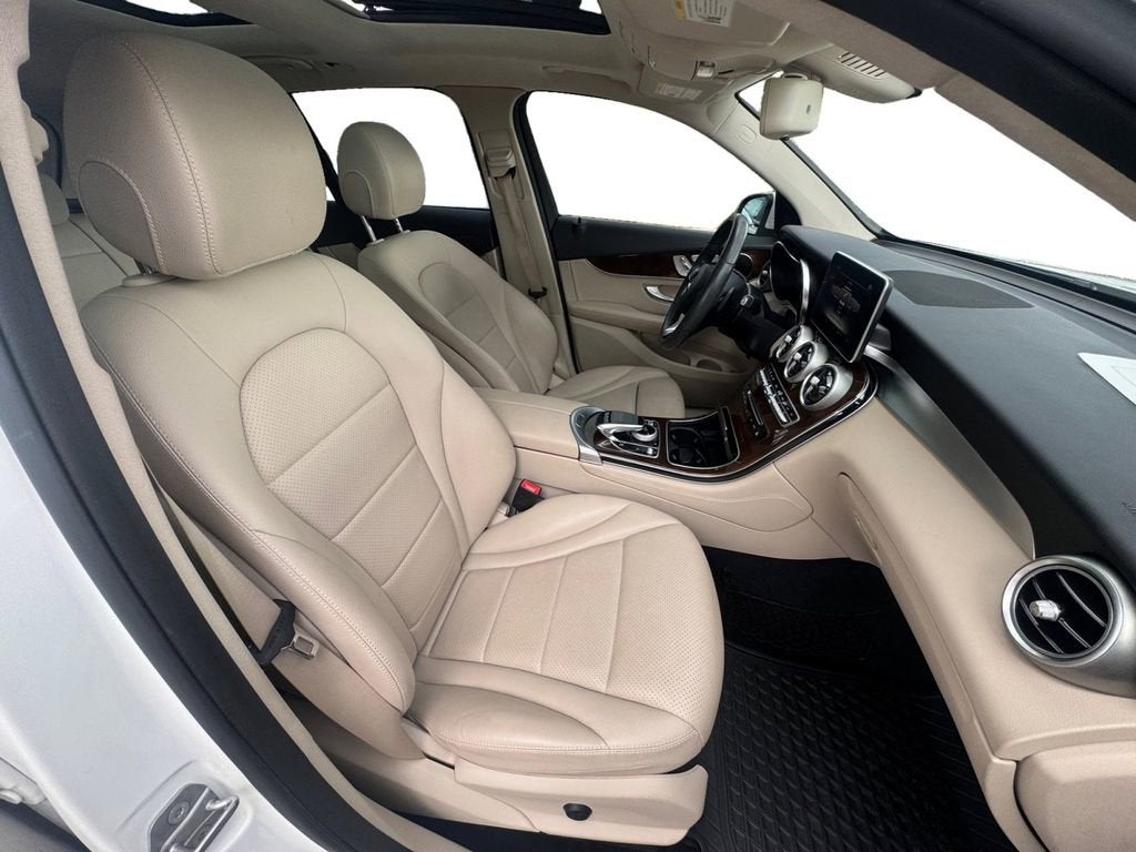 2018 Mercedes-Benz GLC 300 GLC 300
