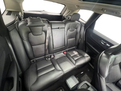 2023 Volvo XC60 Recharge Plug-In Hybrid T8 Plus Bright Theme