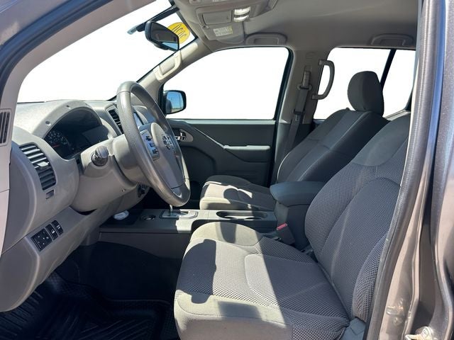 2020 Nissan Frontier SV