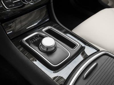 2016 Chrysler 300 Limited