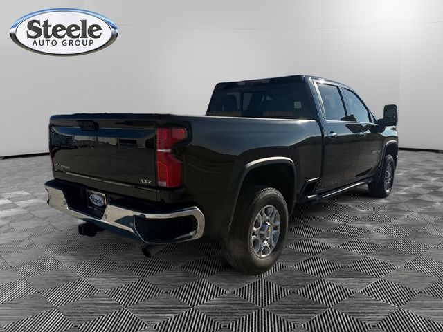 2025 Chevrolet Silverado 2500HD 4WD Crew Cab Standard Bed LTZ