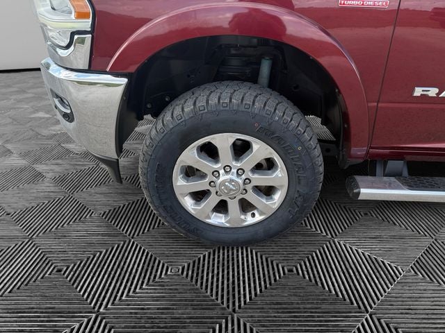 2019 RAM 2500 Laramie Crew Cab 4x4 6'4' Box