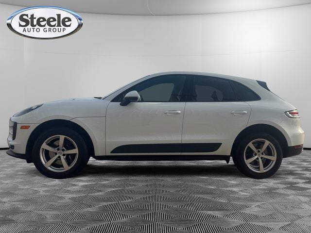 2019 Porsche Macan Base