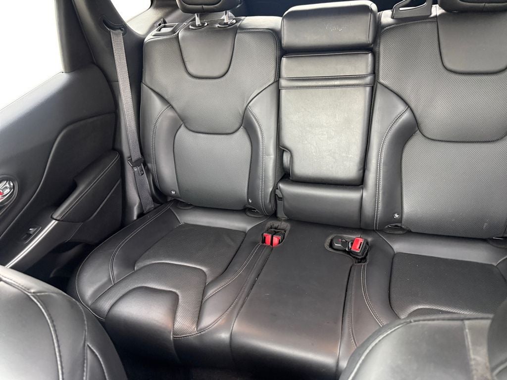 2019 Jeep Cherokee Limited FWD