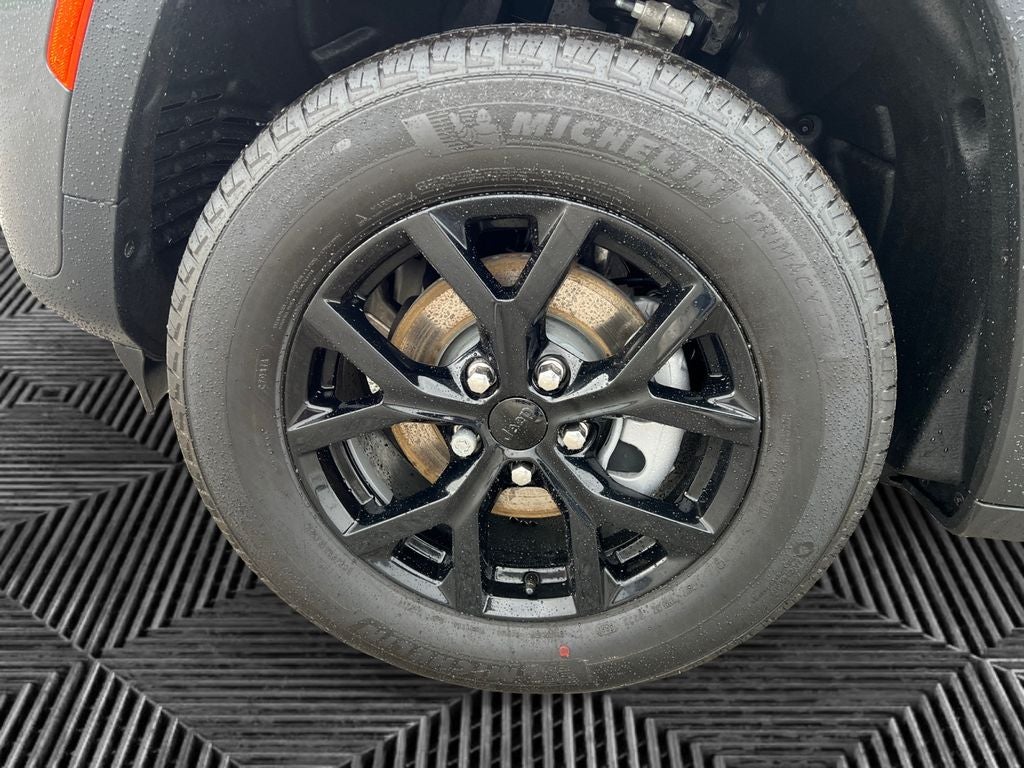 2026 Jeep Grand Cherokee GRAND CHEROKEE LAREDO ALTITUDE 4X2