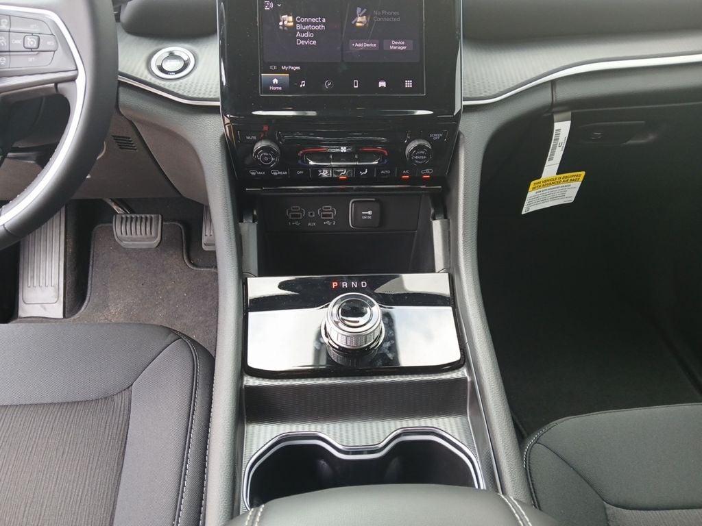 2024 Jeep Grand Cherokee GRAND CHEROKEE LAREDO X 4X4