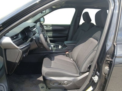 2024 Jeep Grand Cherokee GRAND CHEROKEE LAREDO X 4X4