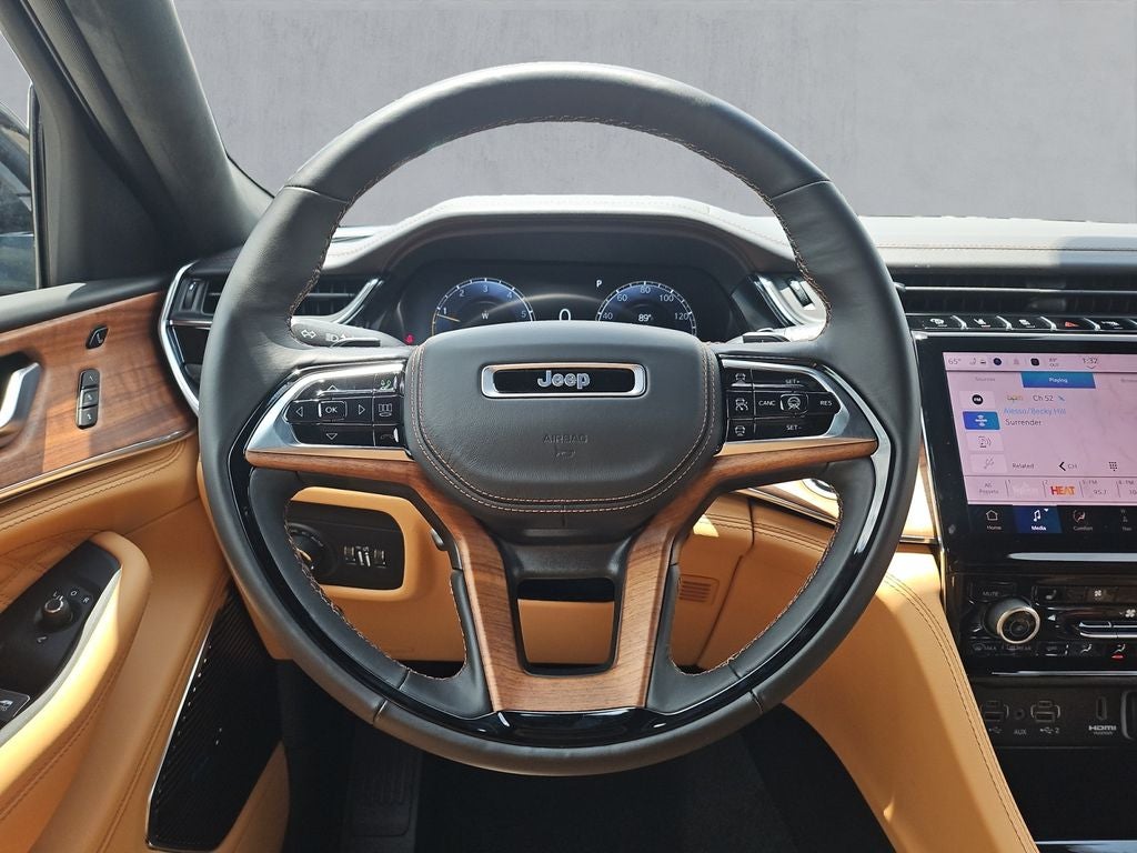 2025 Jeep Grand Cherokee GRAND CHEROKEE L SUMMIT RESERVE 4X4