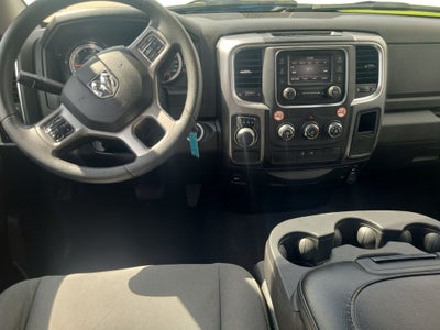 2024 RAM 1500 Classic SLT Quad Cab 4x2 6'4' Box