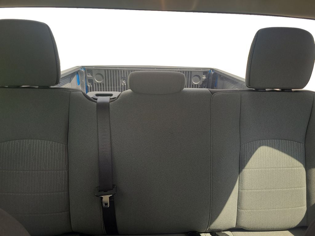 2024 RAM 1500 Classic SLT Quad Cab 4x2 6'4' Box