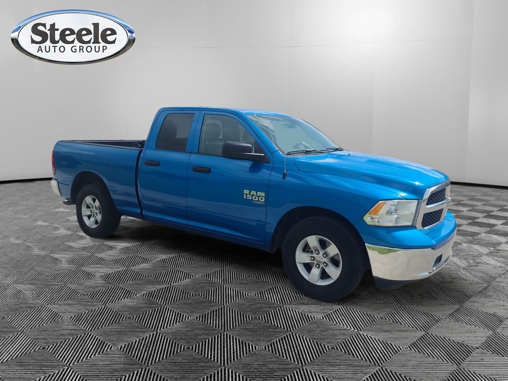 2024 RAM 1500 Classic SLT Quad Cab 4x2 6'4' Box