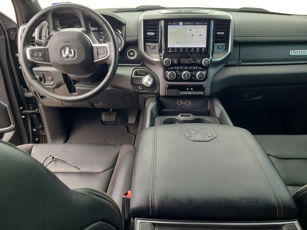 2023 RAM 1500 Laramie Crew Cab 4x2 5'7' Box