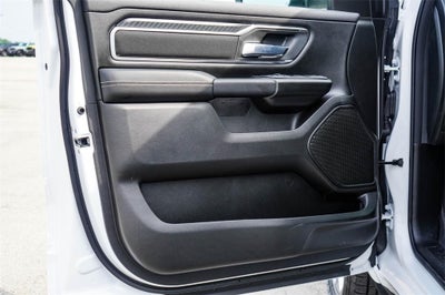 2025 RAM Ram 1500 RAM 1500 LONE STAR CREW CAB 4X4 6'4' BOX