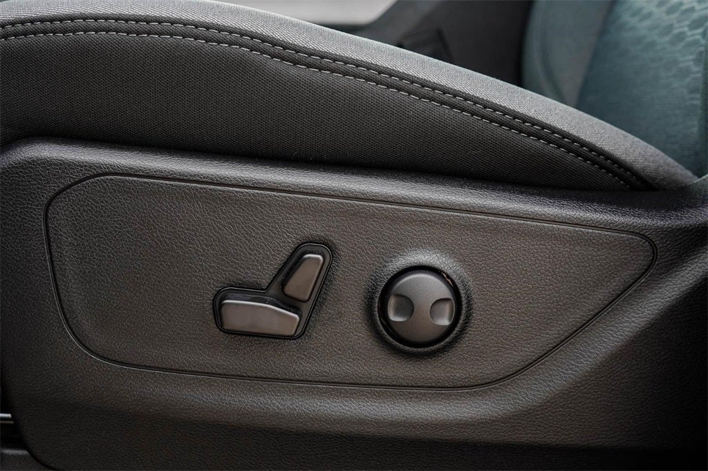 2025 RAM Ram 1500 RAM 1500 LONE STAR CREW CAB 4X4 6'4' BOX