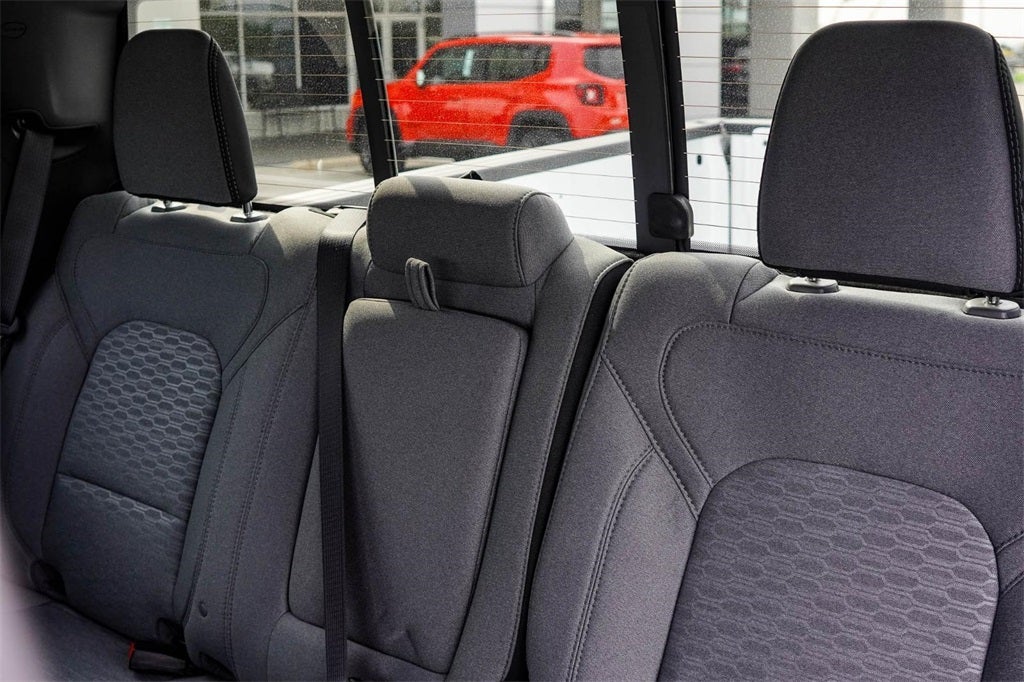 2025 RAM Ram 1500 RAM 1500 LONE STAR CREW CAB 4X4 6'4' BOX