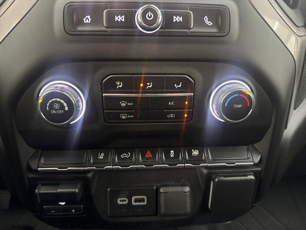 2024 Chevrolet Silverado 2500HD Custom