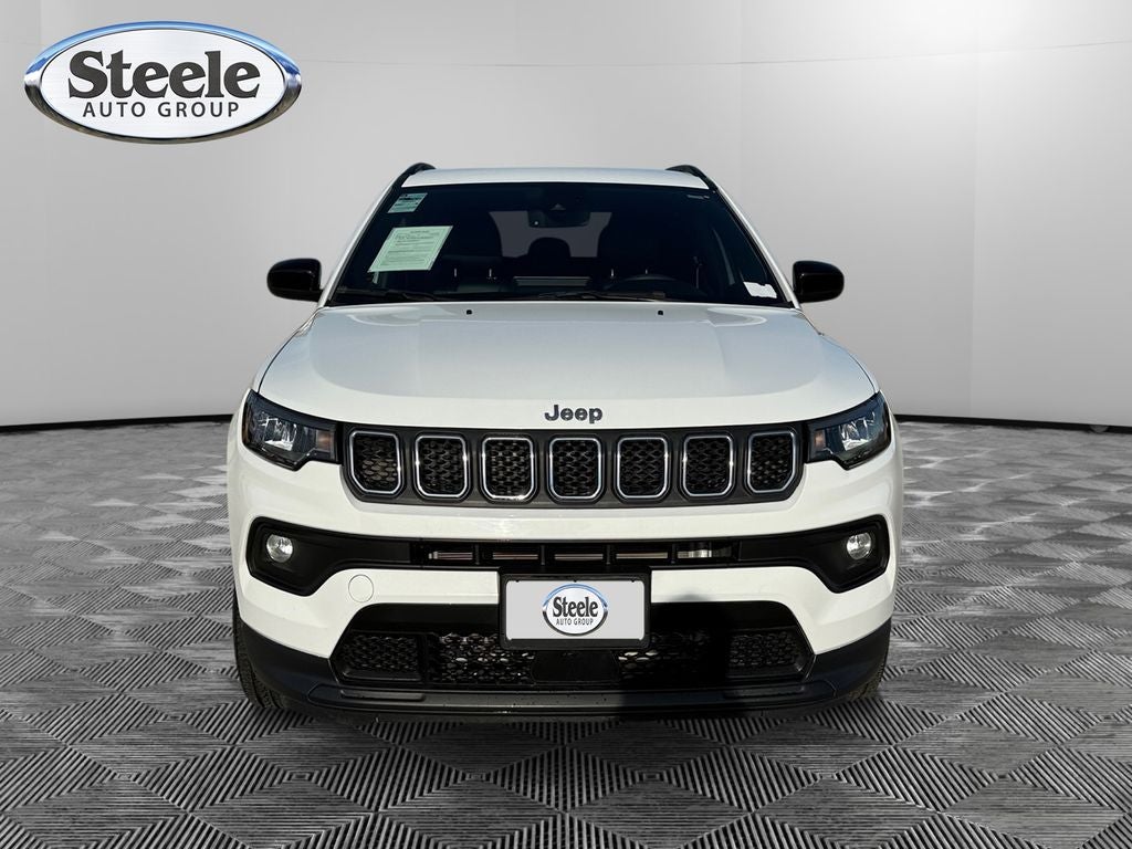 2023 Jeep Compass Latitude Lux FWD