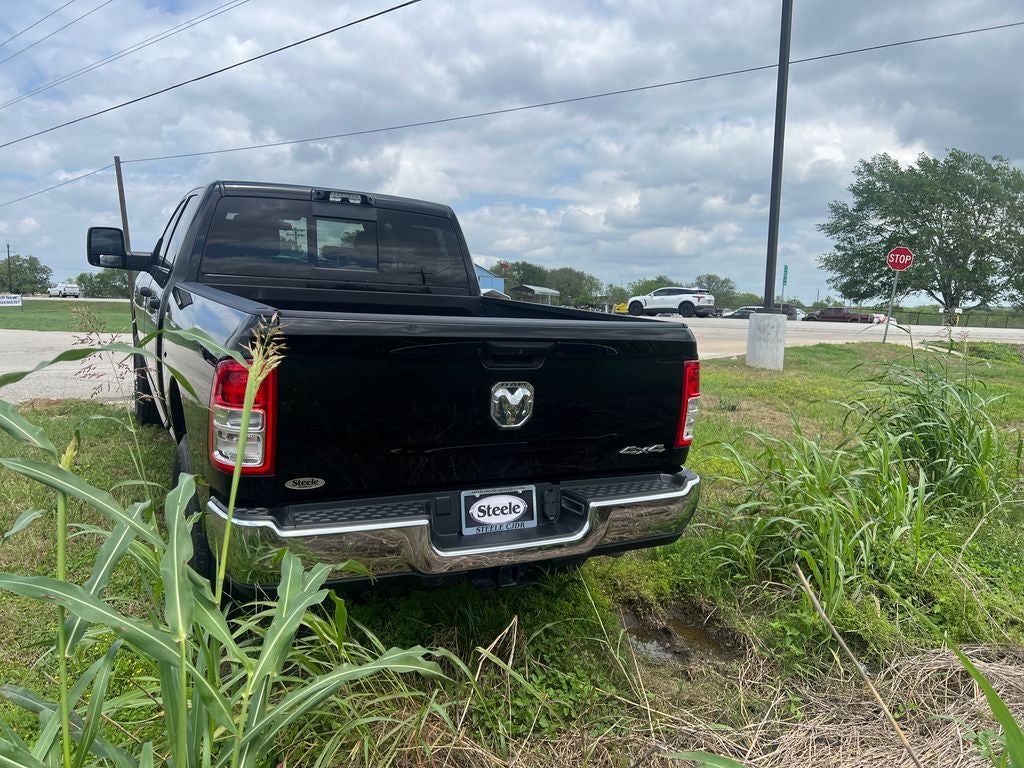 2024 RAM 3500 Tradesman Crew Cab 4x4 6'4' Box
