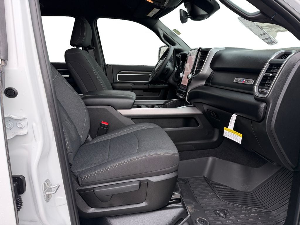 2026 RAM Ram 3500 RAM 3500 LONE STAR CREW CAB 4X4 8' BOX