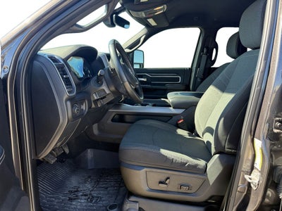 2024 RAM 3500 Big Horn Crew Cab 4x4 8' Box