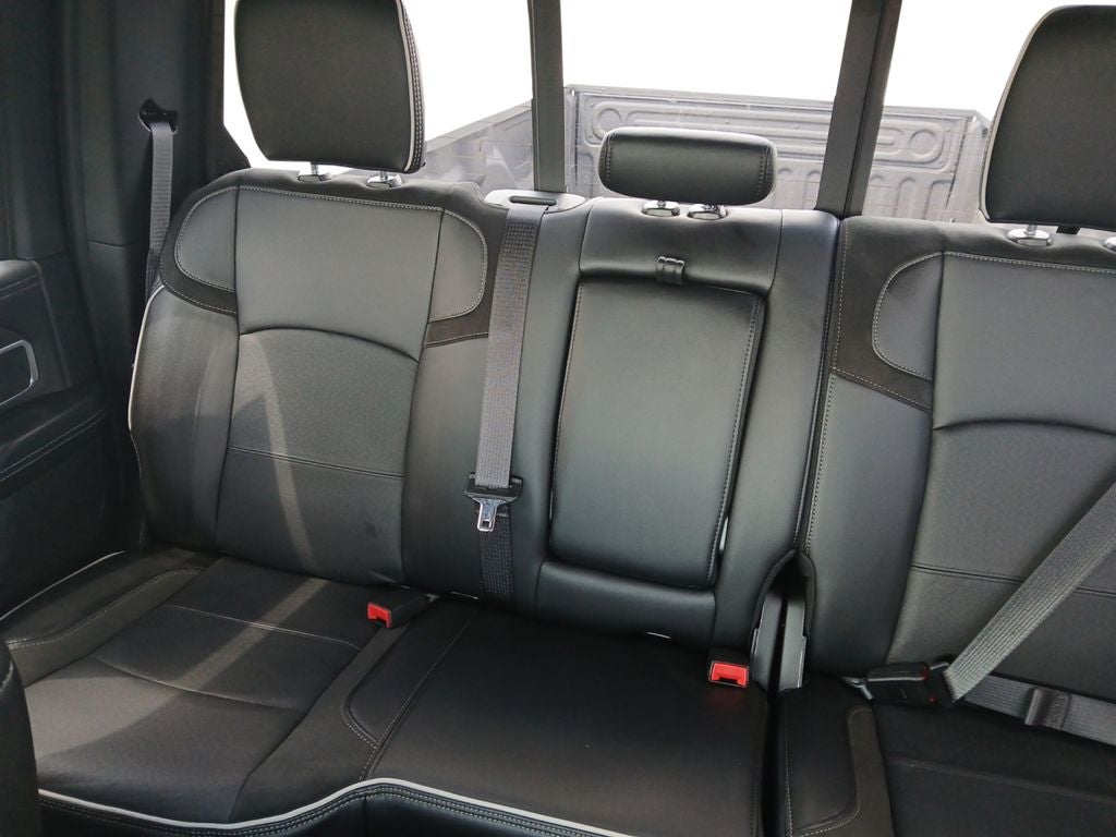 2025 RAM Ram 3500 RAM 3500 LARAMIE CREW CAB 4X4 8' BOX